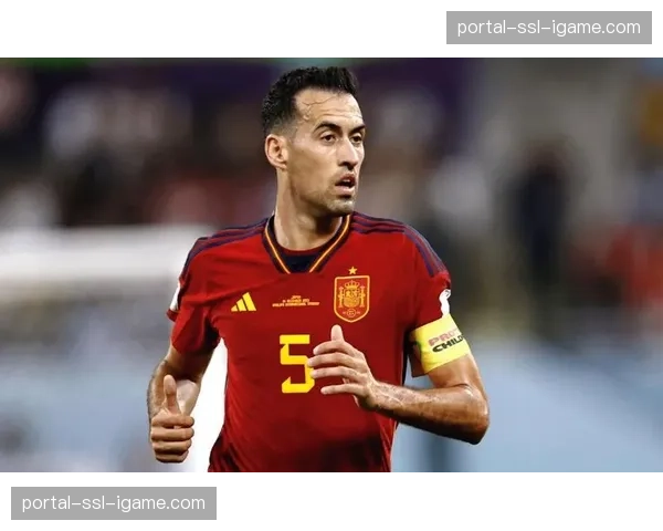 前法甲裁判克里斯坦-瓦特里尼宣布退役，结束20年执法生涯